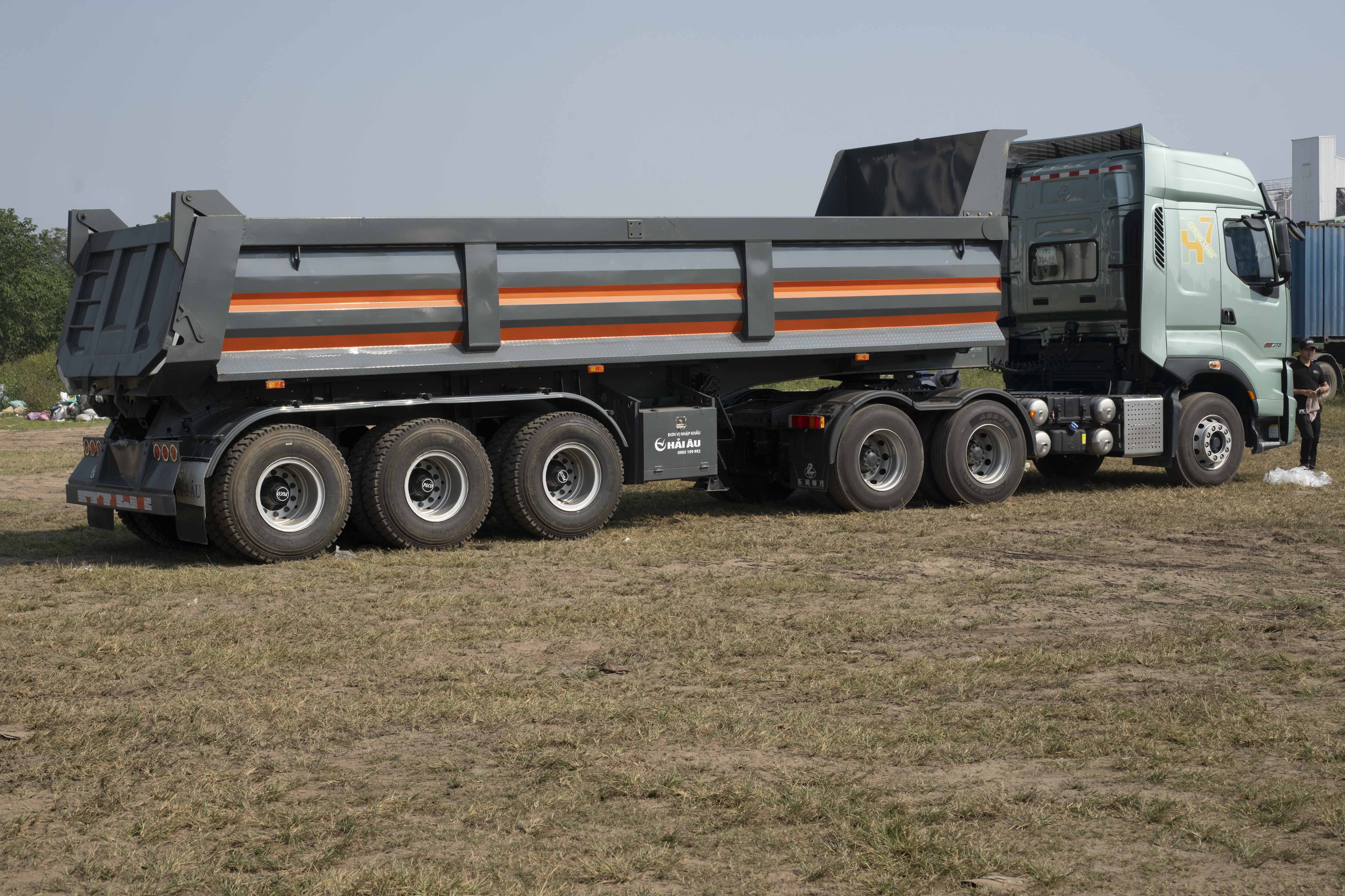 MOOC BEN THÙNG U ANTU 25 M³